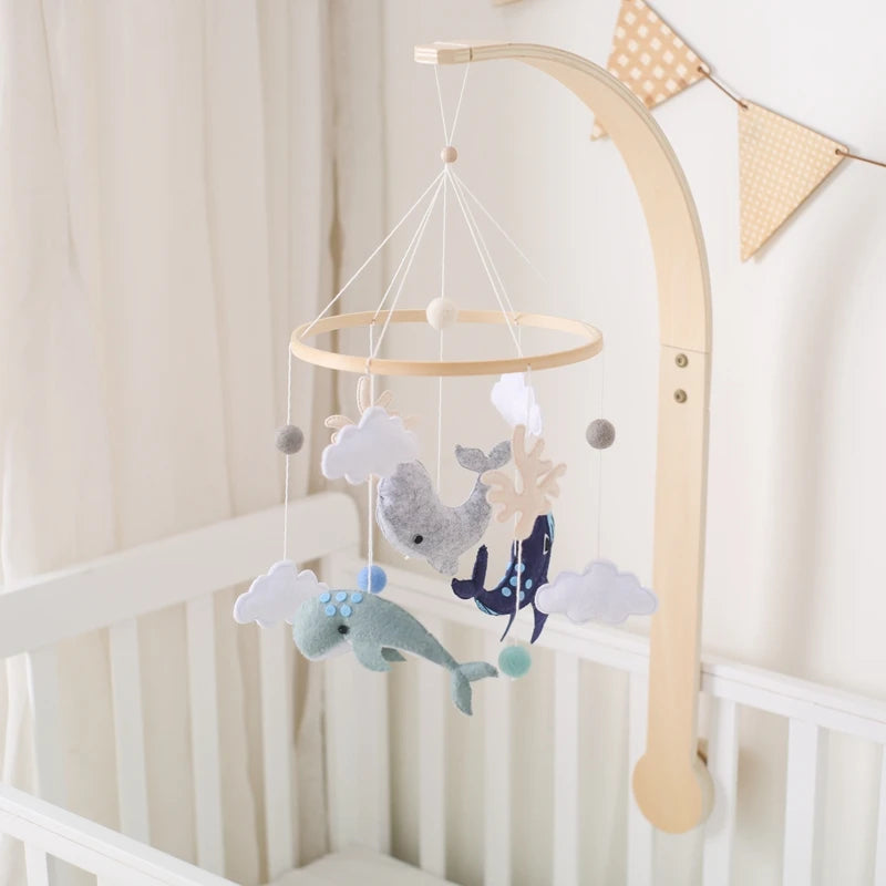 Baby Crib Mobile Rattle Toy Wooden Bed Bell Mobile Hanging Teddy Velvet Bear Doll Toy Newborn Music Box Crib Mobile Bracket Gift