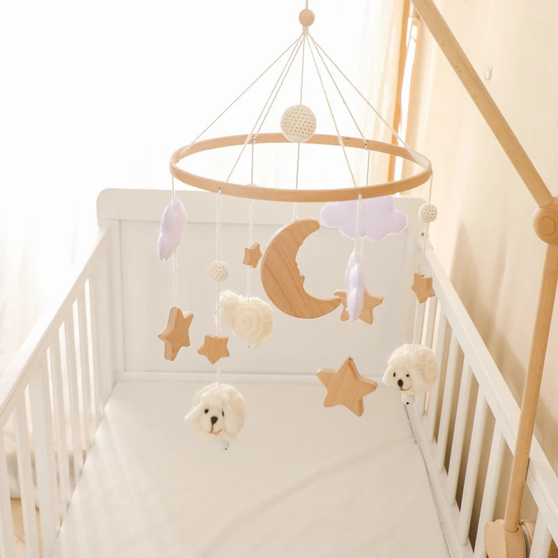 Baby Crib Mobile Rattle Toy Wooden Bed Bell Mobile Hanging Teddy Velvet Bear Doll Toy Newborn Music Box Crib Mobile Bracket Gift