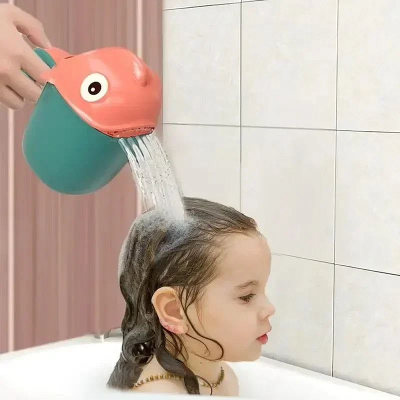 1pcs Waterfall Bath Rinse Kids Shampoo Cup Multi-function Spoons Shower Toys for Children.