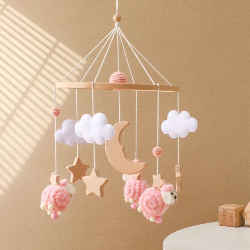 Baby Crib Mobile Rattle Toy Wooden Bed Bell Mobile Hanging Teddy Velvet Bear Doll Toy Newborn Music Box Crib Mobile Bracket Gift