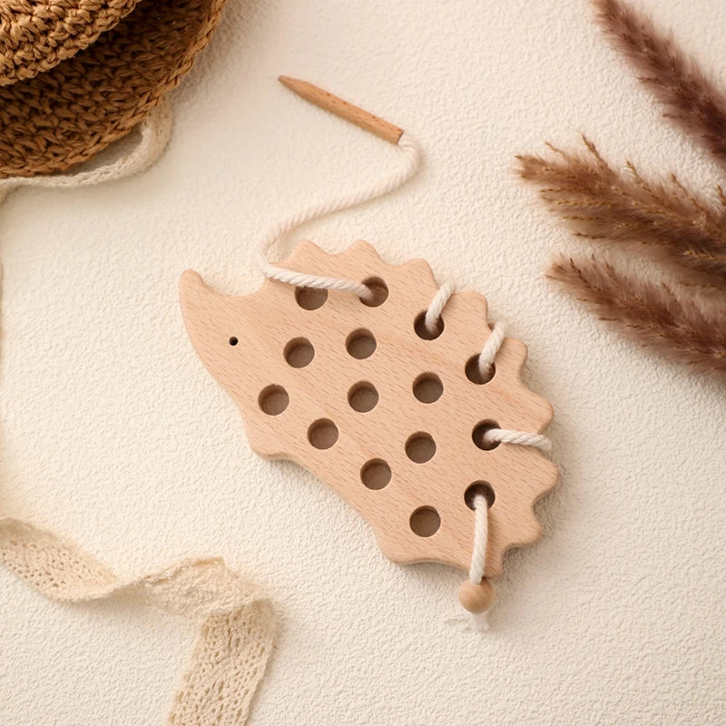 Wooden Hedgehog Threading Board Kids Montessori Toys Beech Wooden Educational Toy Button Beaded Blocks Puzzle Toy Baby Gifts